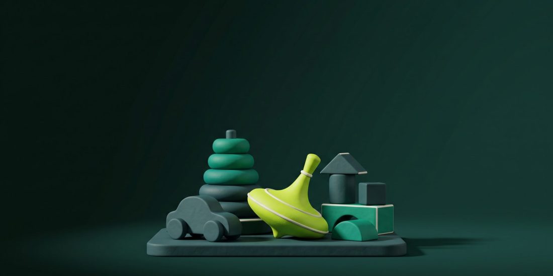 Brinquedos de madeira em 3D sobre fundo verde-escuro, com um pião verde-limão em destaque